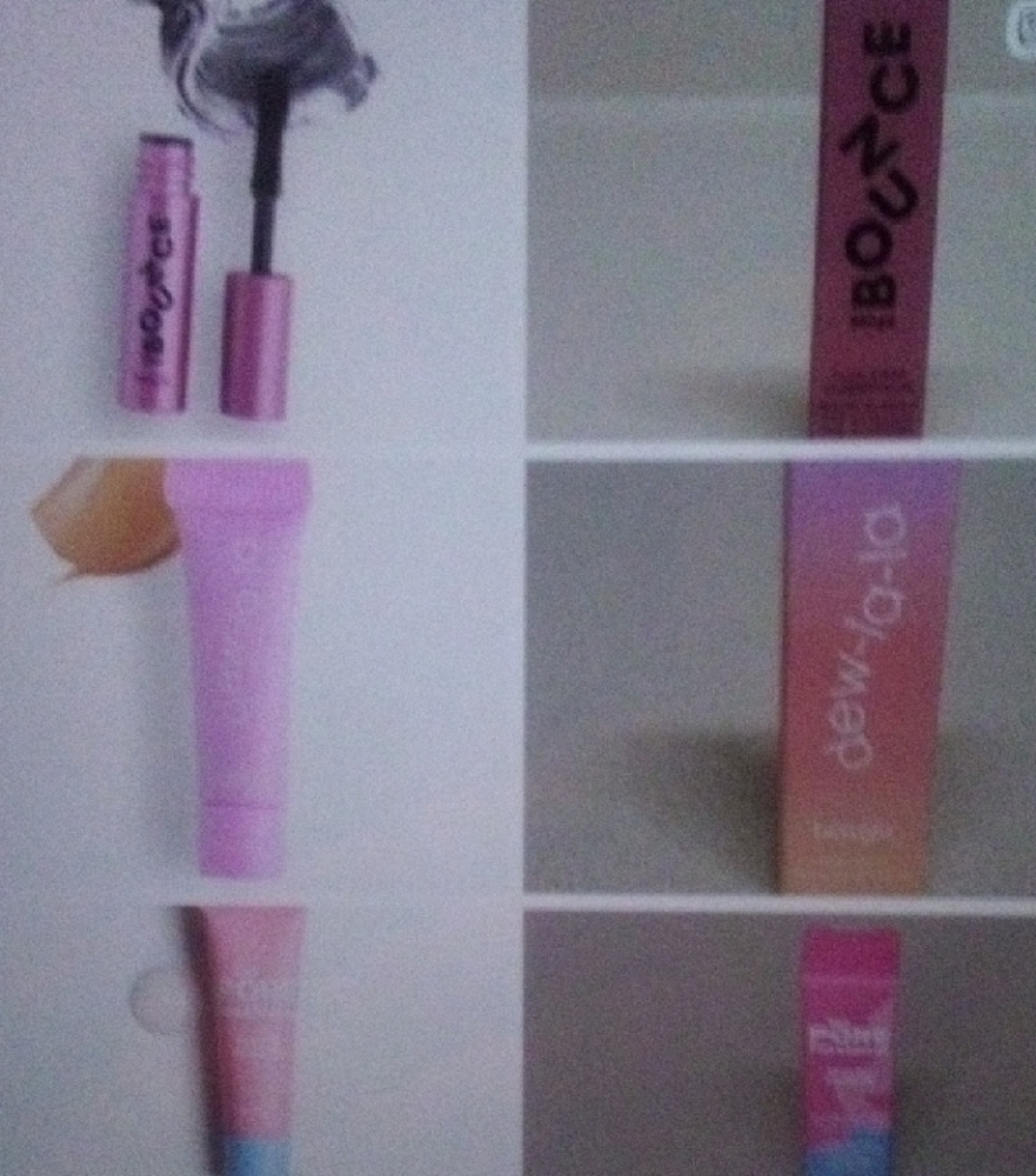 NEW BENEFIT COSMETICS 3 Piece Bundle